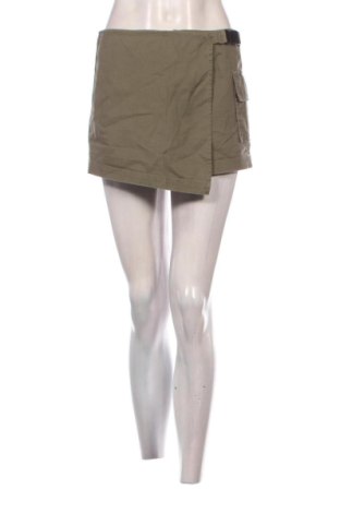 Hosenrock Cropp, Größe M, Farbe Grün, Preis 7,00 €, #137153934