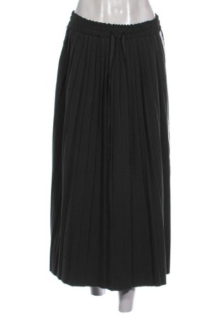 Пола NEW COLLECTION, Размер M, Цвят Черен, Цена 20,00 €, #137147869