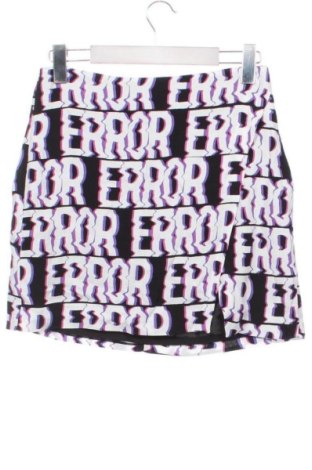 Пола Bershka, Размер M, Цвят Многоцветен, Цена 18,48 €, #137210420