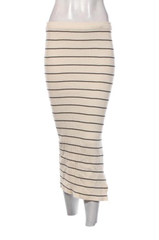 Fustă Unbranded, Mărime S, Culoare Multicolor, Preț 67,99 Lei, #137210987