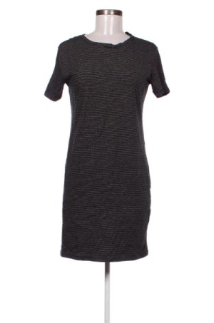 Rochie H&M, Mărime M, Culoare Multicolor, Preț 101,99 Lei, #137066696