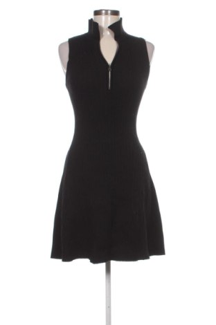 Rochie Bershka, Mărime M, Culoare Negru, Preț 52,49 Lei, #137154704