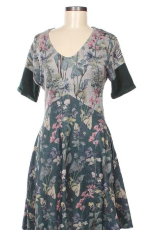 Rochie Smash, Mărime M, Culoare Multicolor, Preț 57,74 Lei, #137155198