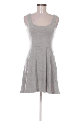 Rochie Tezenis, Mărime S, Culoare Gri, Preț 47,24 Lei, #137156802