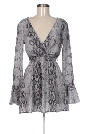 Kleid Boohoo, Größe M, Farbe Mehrfarbig, Preis 20,99 €, #137161267