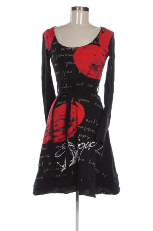 Рокля Desigual, Размер S, Цвят Многоцветен, Цена 113,17 €, #137179068