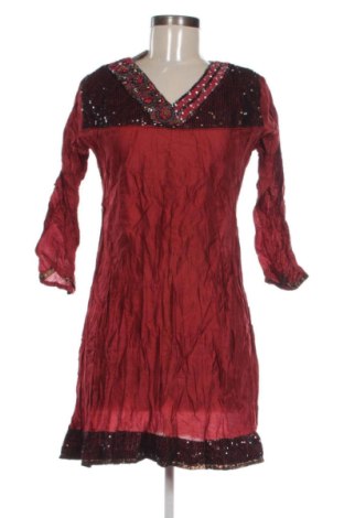 Kleid Zola, Größe M, Farbe Rot, Preis 9,00 €, #137180830