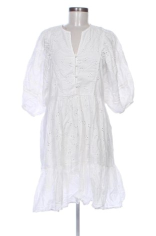 Rochie C&A, Mărime M, Culoare Alb, Preț 78,74 Lei, #137196955