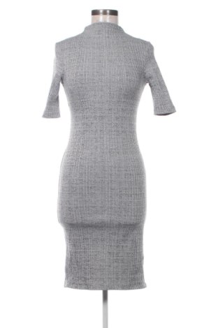 Rochie H&M, Mărime M, Culoare Gri, Preț 70,15 Lei, #137201385