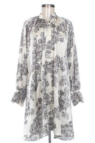 Рокля H&M, Размер M, Цвят Многоцветен, Цена 15,00 €, #137208885