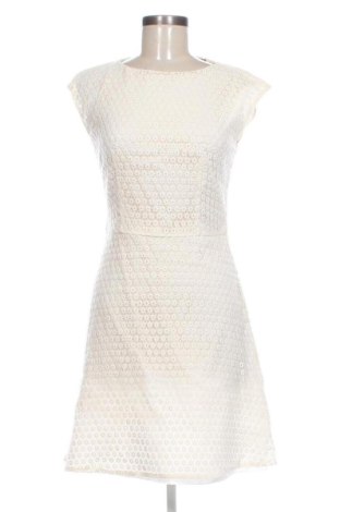 Рокля Hugo Boss, Размер S, Цвят Екрю, Цена 83,00 €, #137209374