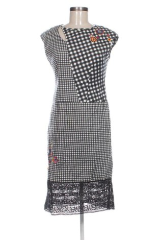 Sukienka Desigual, Rozmiar M, Kolor Kolorowy, Cena 203,21 zł, #137212071
