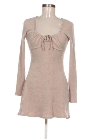 Ruha Bershka, Méret M, Szín Bézs, Ár 3 901 Ft, #137225666