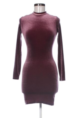 Rochie Bershka, Mărime XS, Culoare Mov, Preț 62,99 Lei, #137248983