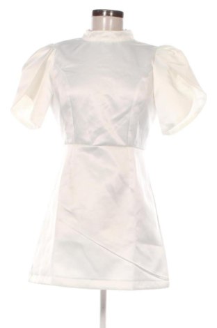 Ruha Unbranded, Méret M, Szín Fehér, Ár 8 785 Ft, #137086546