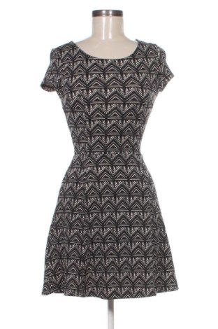 Šaty  H&M, Velikost XS, Barva Vícebarevné, Cena  345,00 Kč, #137158875