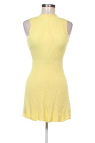 Рокля Desigual, Размер S, Цвят Жълт, Цена 53,68 €, #137166297