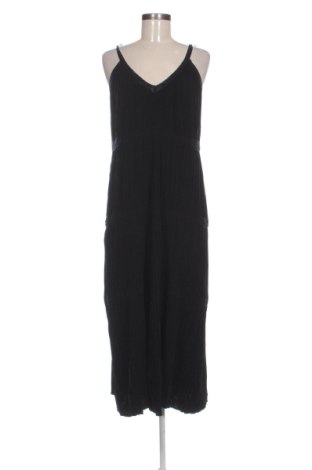Рокля Zara, Размер XL, Цвят Черен, Цена 24,00 €, #137200606