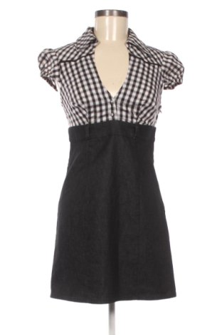 Sukienka Guess, Rozmiar M, Kolor Kolorowy, Cena 190,00 zł, #137201696