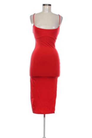Φόρεμα Bershka, Μέγεθος XS, Χρώμα Κόκκινο, Τιμή 32,99 €, #137205968