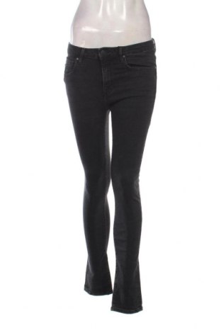 Blugi de femei Armedangels, Mărime S, Culoare Negru, Preț 246,99 Lei, #127525591