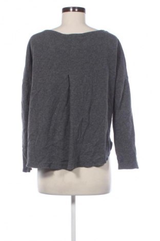 Dámská halenka Juvia, Velikost S, Barva Šedá, Cena  539,00 Kč