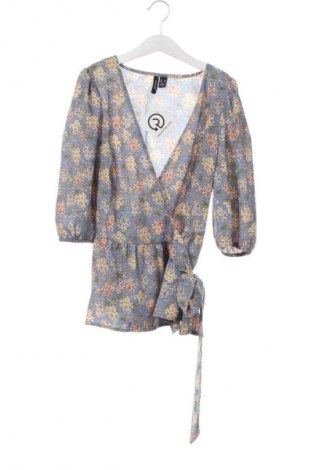 Дамска блуза Vero Moda, Размер XS, Цвят Многоцветен, Цена 2,04 €
