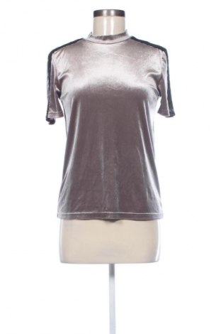 Dámská halenka Zara Trafaluc, Velikost M, Barva Šedá, Cena  139,00 Kč