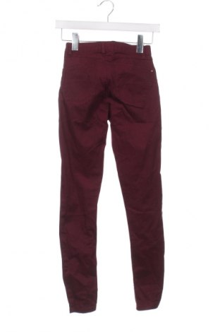 Дамски дънки Cropp, Размер XXS, Цвят Червен, Цена 2,04 €