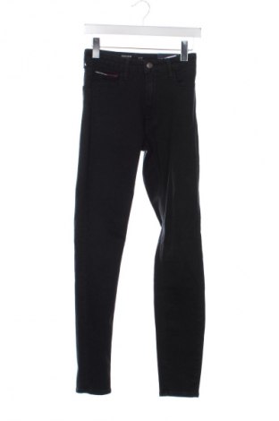 Дамски дънки Tommy Jeans, Размер M, Цвят Черен, Цена 81,80 €