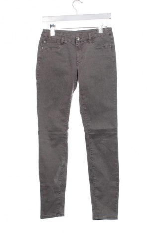 Blugi de femei Yessica, Mărime XS, Culoare Maro, Preț 7,99 Lei