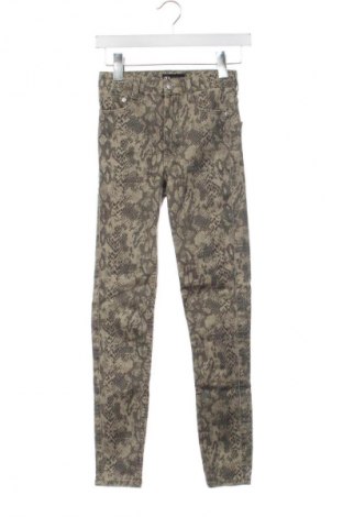 Damskie jeansy Zara, Rozmiar XS, Kolor Kolorowy, Cena 22,99 zł