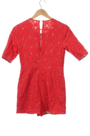 Dámská krátká kombinéza  BCBG Max Azria, Velikost XS, Barva Červená, Cena  249,00 Kč