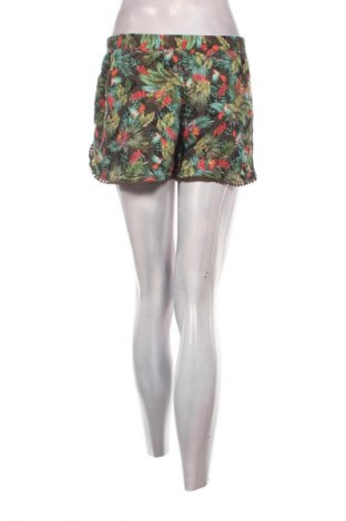 Дамски къс панталон Calzedonia, Размер S, Цвят Многоцветен, Цена 2,55 €