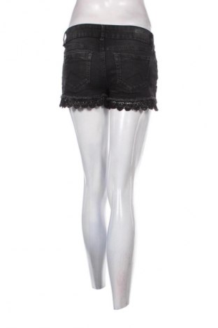 Női rövidnadrág Clockhouse, Méret S, Szín Fekete, Ár 669 Ft