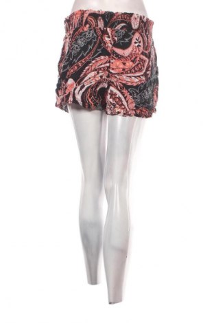 Дамски къс панталон Esprit, Размер S, Цвят Многоцветен, Цена 3,06 €