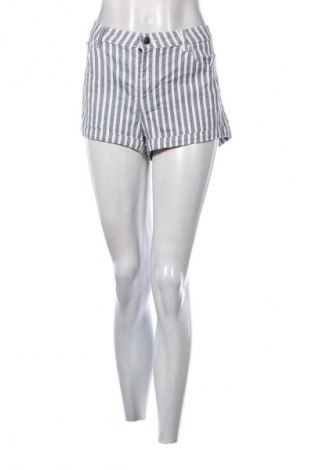 Dámské kraťasy  H&M, Velikost M, Barva Vícebarevné, Cena  69,00 Kč