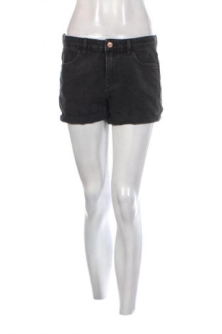Dámské kraťasy  H&M, Velikost M, Barva Černá, Cena  89,00 Kč