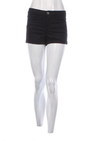 Дамски къс панталон H&M Divided, Размер S, Цвят Черен, Цена 2,55 €