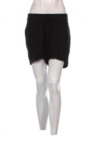 Дамски къс панталон Mamalicious, Размер M, Цвят Черен, Цена 4,60 €