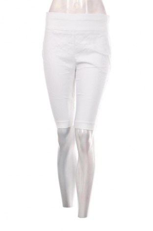 Дамски къс панталон New York & Company, Размер M, Цвят Бял, Цена 2,55 €