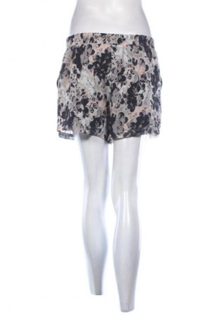 Női rövidnadrág ONLY, Méret M, Szín Sokszínű, Ár 1 189 Ft
