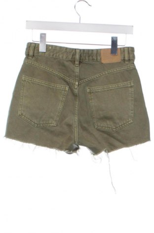 Damen Shorts Pull&Bear, Größe XS, Farbe Grün, Preis € 4,99