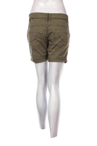 Dámske kraťasy  S.Oliver, Veľkosť M, Farba Zelená, Cena  3,95 €