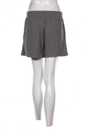 Női rövidnadrág SHEIN, Méret M, Szín Szürke, Ár 1 289 Ft