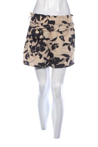 Дамски къс панталон Unbranded, Размер M, Цвят Многоцветен, Цена 2,55 €