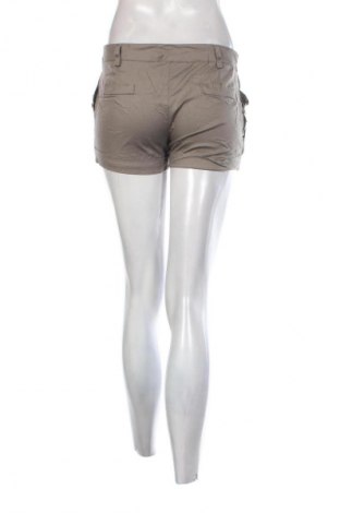 Női rövidnadrág Unbranded, Méret M, Szín Bézs, Ár 879 Ft