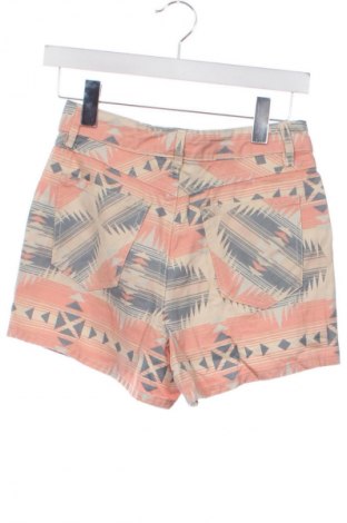 Női rövidnadrág Urban Classics, Méret XS, Szín Sokszínű, Ár 899 Ft