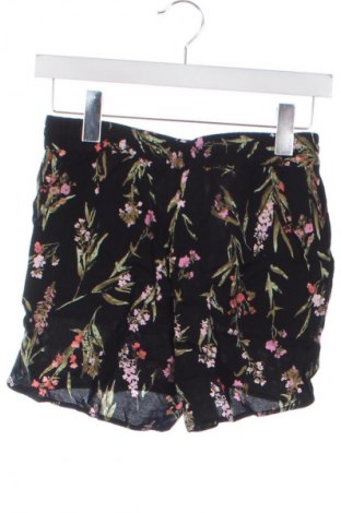 Дамски къс панталон Vero Moda, Размер XS, Цвят Многоцветен, Цена 7,15 €