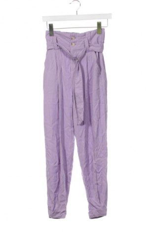 Γυναικείο παντελόνι Bershka, Μέγεθος XS, Χρώμα Βιολετί, Τιμή 8,99 €